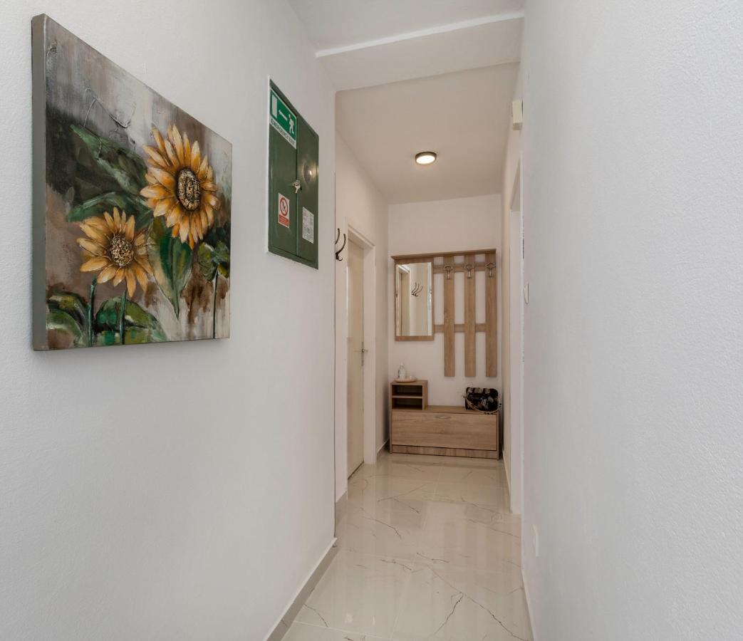 Apartments Mandic Póla Kültér fotó