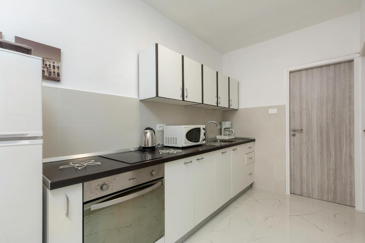 Apartments Mandic Póla Kültér fotó